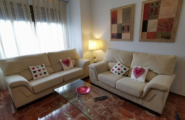 Eduardo Lucena 5, Mezquita