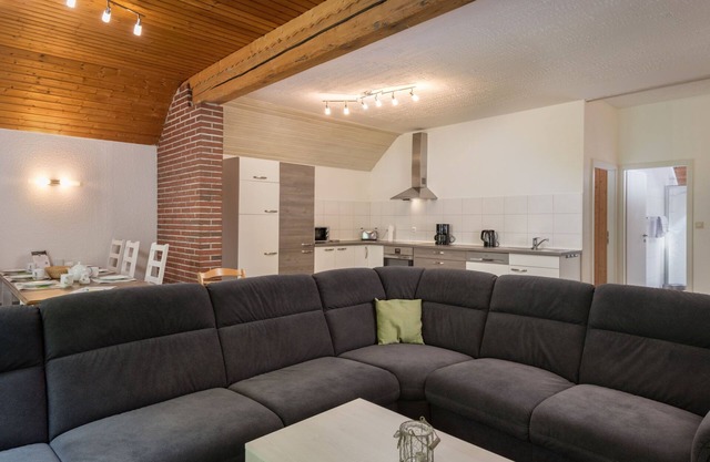 Eifelnatur (Haus 2) by Interhome