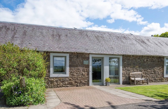Eildon Melrose Holiday Cottages & Log Cabins -Single Tree Cottage - 4 star holiday cottage, 2 mins f