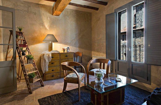 El Campaner, apartment with indoor pool access