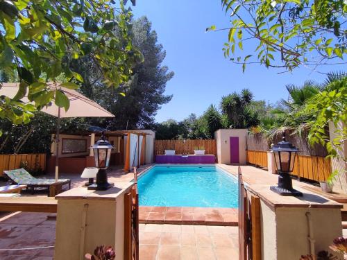 El Grifo Casa de Campo con piscina exclusiva para huéspedes