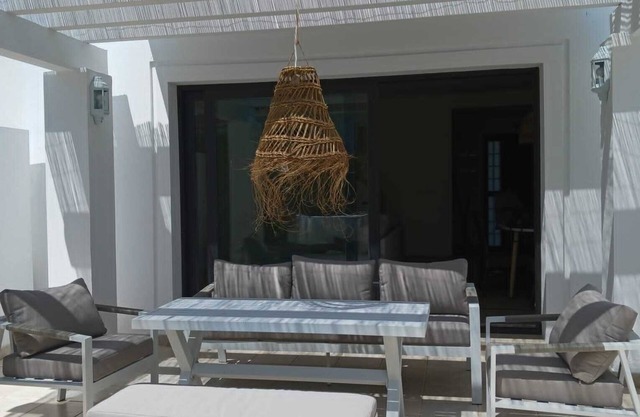 El Rompido. Comfortable townhouse. 5 min walking distance from to town center
