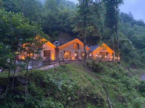 Elavina Suit Bungalov