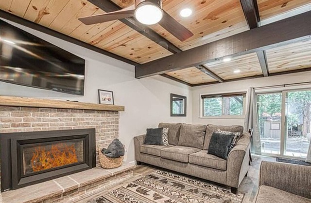 Elderberry Cabin - Location Goals + Tub Time