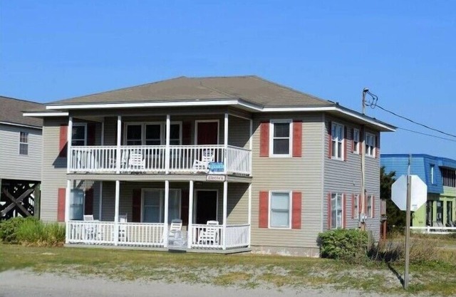 Electa's Place - Second Row in Garden City Beach
