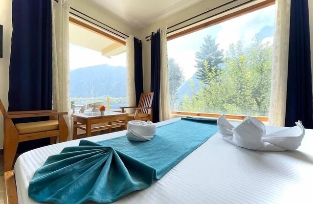 Elegance Retreat Manali Luxury Stay