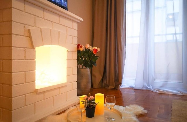 Elegant 2bedroom Downtown Suite