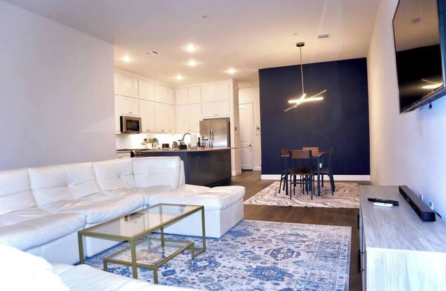 Elegant 4BR Home in the Heart of Farmers Branch