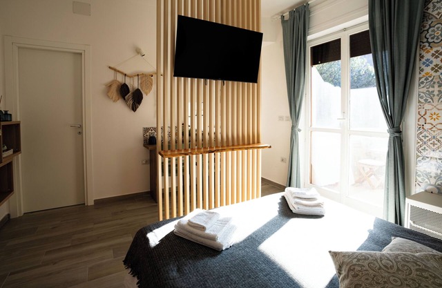 Elegant apartment located inside a private park, Arbostella area.