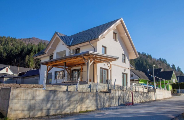 Elegant Apartment Hrastnica 3, Škofja Loka, Slovenia