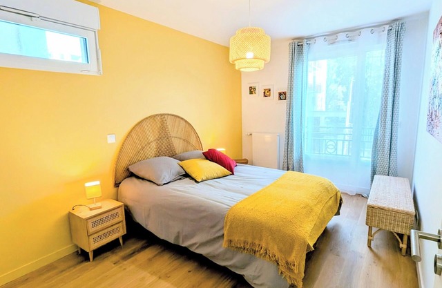 Elegant new 3-room apartment - Close to Paris, Disneyland Paris and Orly airport