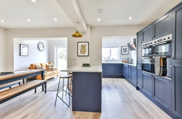 Elegant Retreat Nook at Peak District Gateway