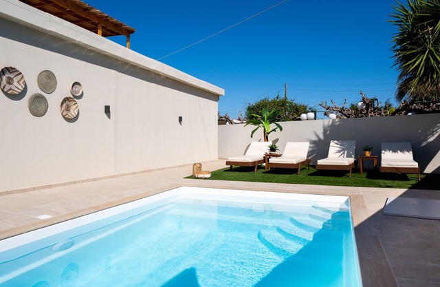 Elegant Villa in Malia with private pool, just 2 minutes from the beach!