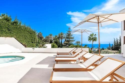 Elegant Villa with Pool in Palma de Mallorca