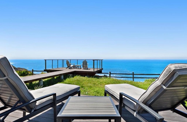 Elk Rock Beach Cottage