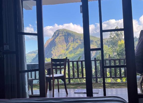 Ella Ridge View Guest