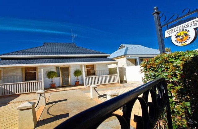 Emaroo Williams Cottage
