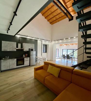 Emerald Apartment