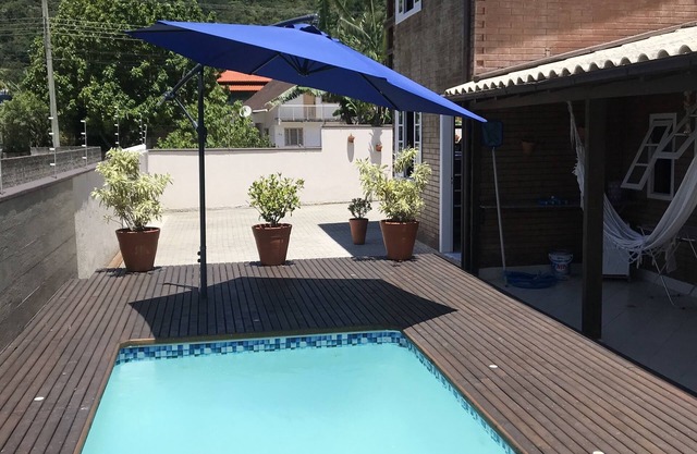 Enceada de Brito Palhoça Spacious house with swimming pool and games room (snooker, pool)