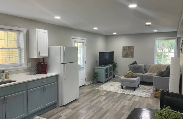 Enclave by StayLuxe - 5 min from Airport