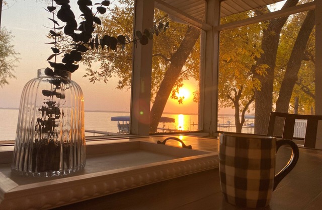 Enjoy a Cabin Getaway on the North Shore of Big Spirit Lake