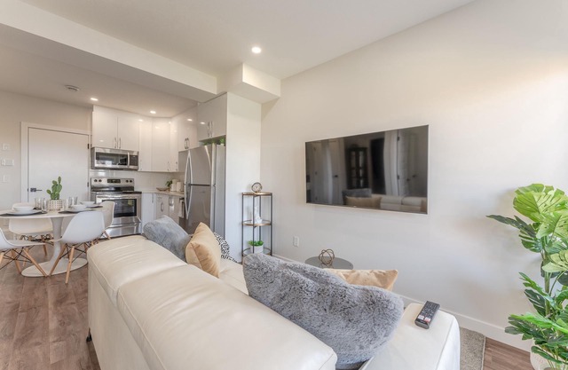 Enjoy this Brand New Cozy 2BR Guest Suite in YYC!