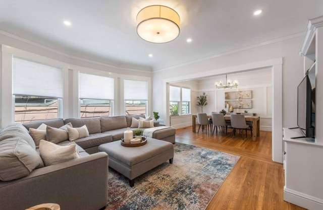 Enjoy ultra convenient City living from this comfortably stocked and furnished two level home