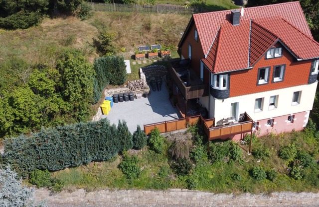 Enjoy your vacation in a modern vacation home for 10+3 guests