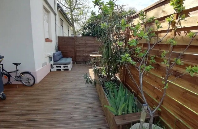 Entire apartment on the outskirts of Paris/Stade de France in a very quiet street
