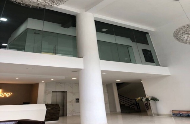 Entire Home- 2Bed Room Condo with kitchen and Appliances