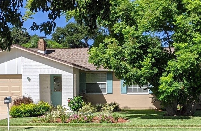 ENTIRE HOME! Ultra Clean! 7 minutes from the Beach! Family Friendly!