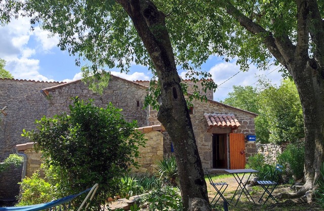 Entre Ardèche et Gard, un Gîte Tout Confort Pour un Séjour Nature et Détente