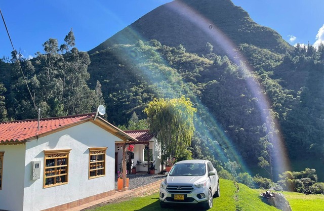 Entre Montañas Farm