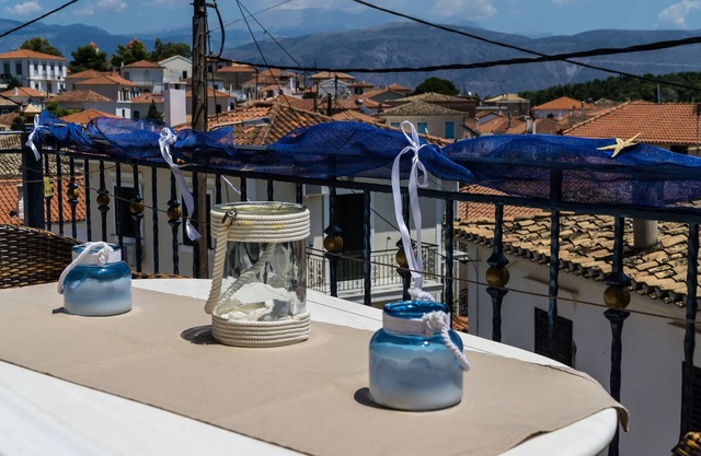 Epavlis Boutique Suites