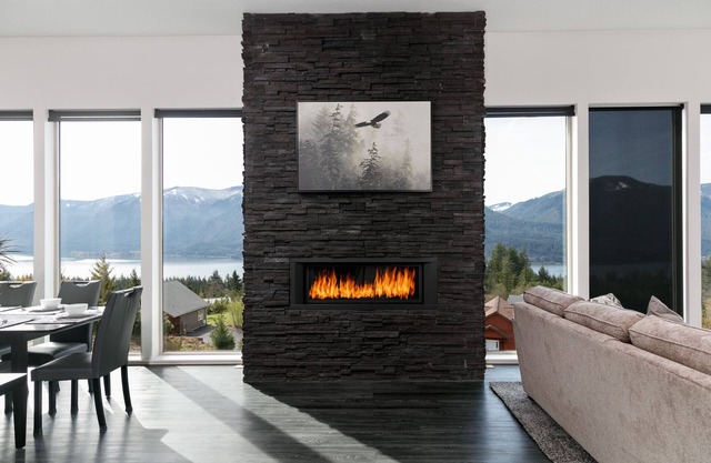 Epic Columbia River views * New Modern Home in the heart of the gorge.