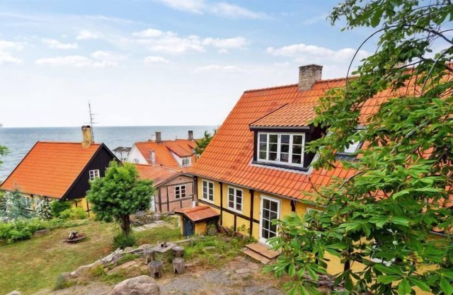 "Erich" - 200m from the sea by Interhome