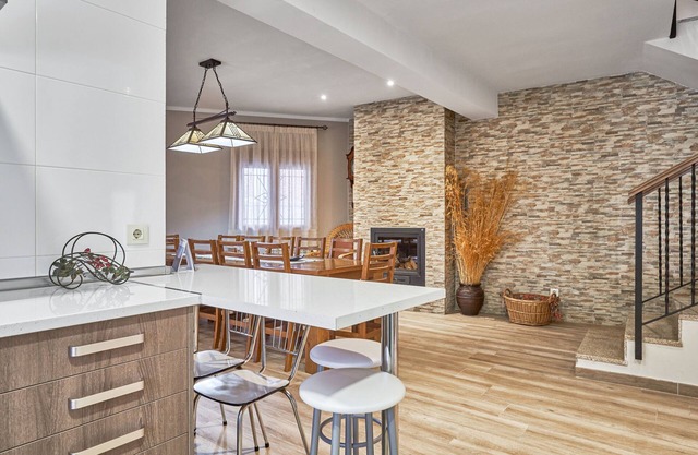 CASCORRO COMPLETE RURAL HOUSE