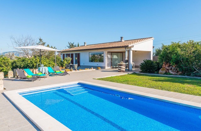 ES SERRAL - Villa with private pool in sa Pobla. Free WiFi