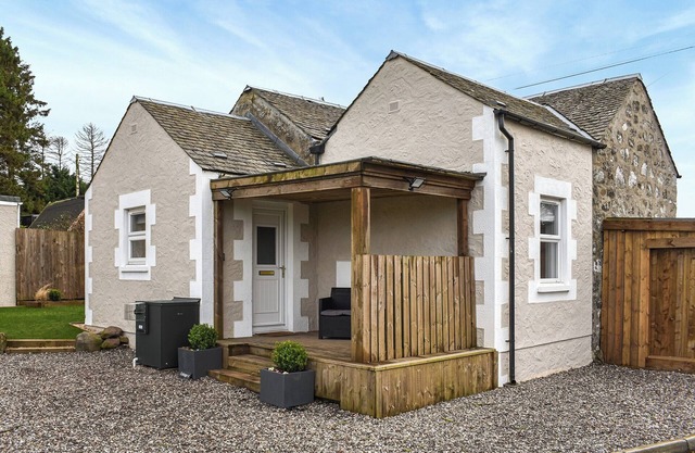 Escape to tranquility in our charming 2-bed cottage in Woodhead of Mailer.