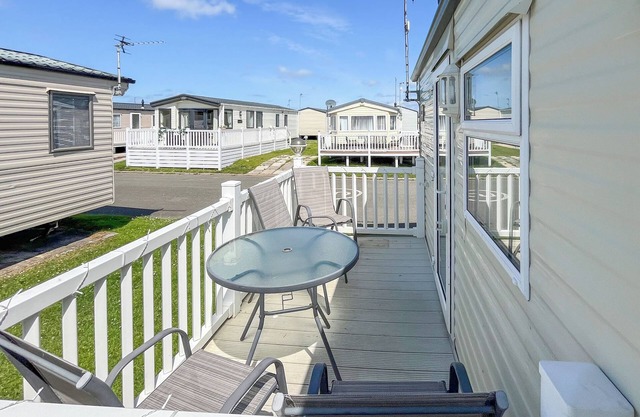 Escape to the coast with Cozee Stays; your perfect holiday caravan in Rhyl.