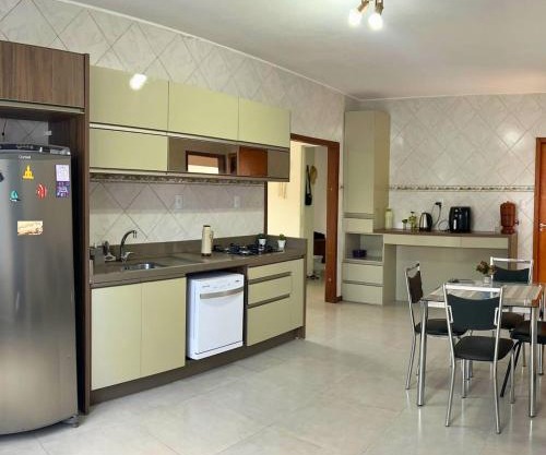 Espaço Amplo e Aconchegante !