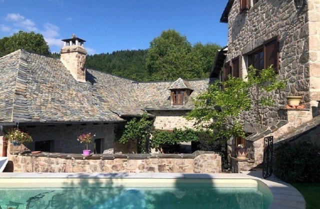Estaing 10mn Pierre and Lauze, Exposed timbers, calm, Lot, hilly, Forests