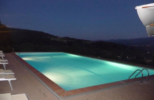 ESTER HOUSE WITH POOL, ASK PRICE DIRECTLY TO THE OWNER