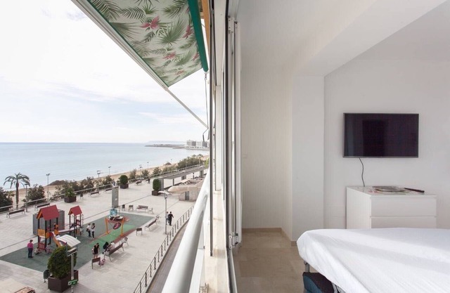 ESTUDIO PLAYA POSTIGUET