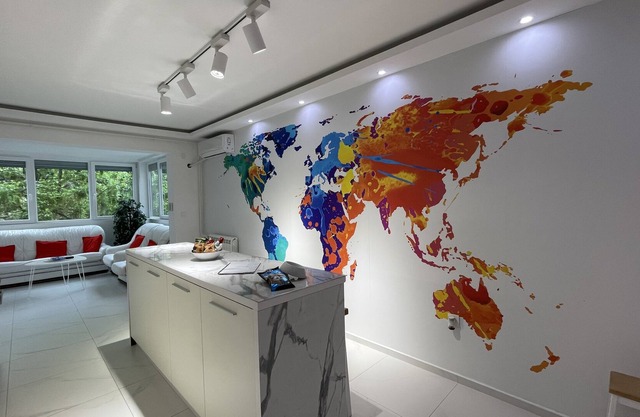EVAs★WorldMap★Bright★Spacious 2BR/2BA/FreeParking