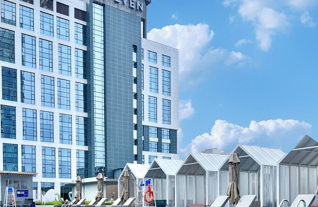 EVEN Hotel Zhongshan City Center by IHG