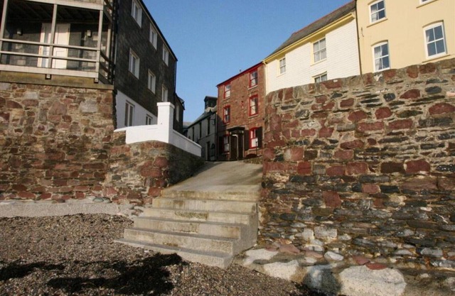 Eventide, Kingsand, sea views from every window