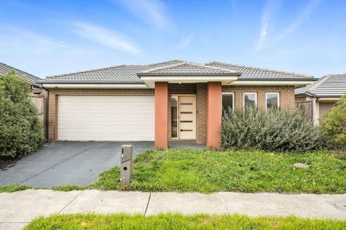 Everything You Need - Family Retreat in Clyde