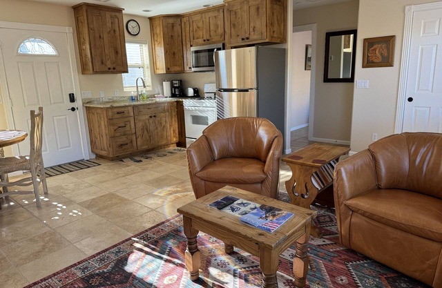 Excellent Summer Rates! Sonoran Desert Serenity - Close to town
