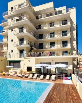 Excelsior Hotel E Appartamenti